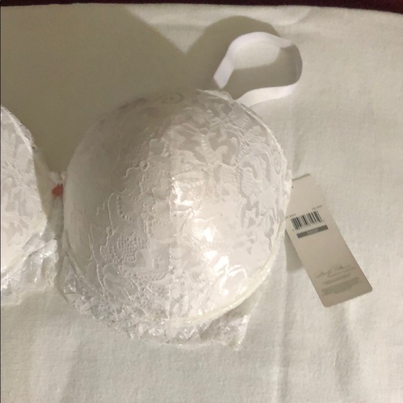 Bra - Picture 2 of 5